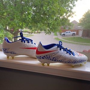 USA Women’s Soccer Cleats Hypervenom